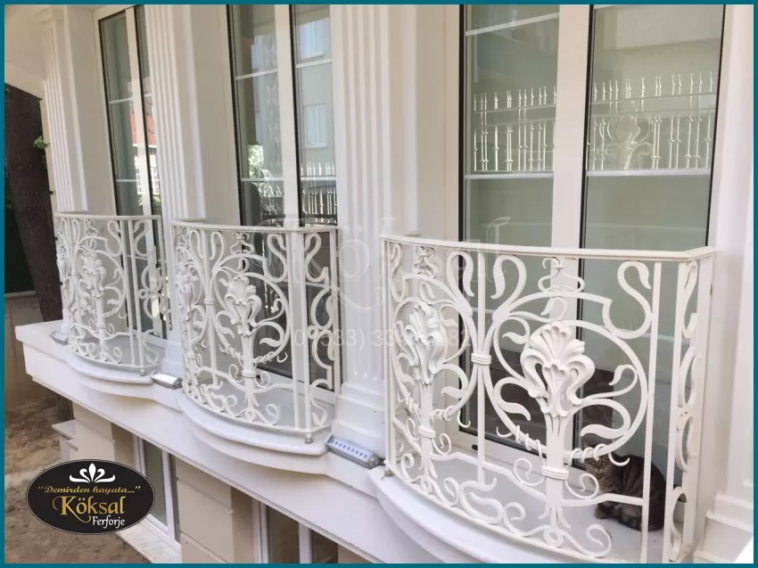 Demir Balkon Korkulukları - Modern Balkon Korkuluk