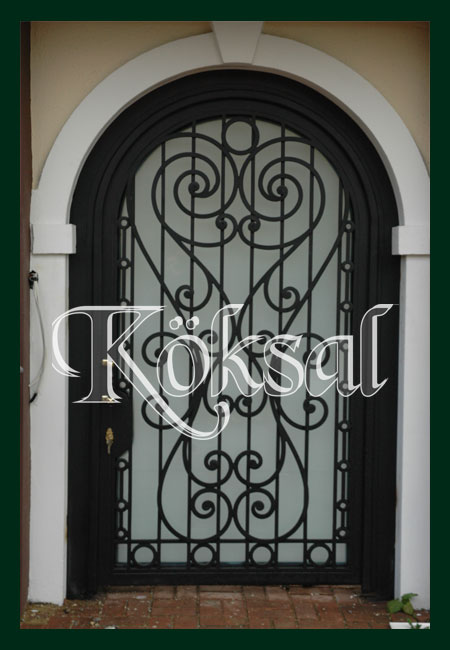Ferforje Kapı Örneği